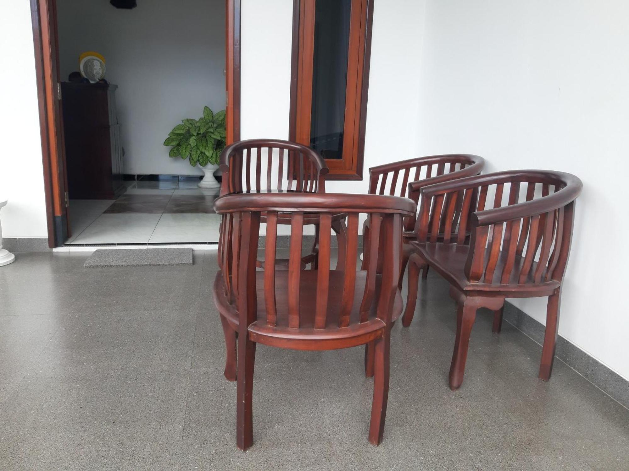 สปอต ออน 2826 ปันเดอร์มัน เรสซิเดนซ์ Hotel Blitar ภายนอก รูปภาพ