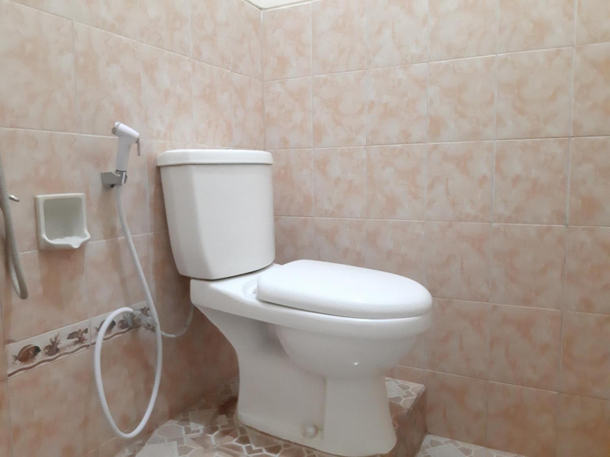 สปอต ออน 2826 ปันเดอร์มัน เรสซิเดนซ์ Hotel Blitar ภายนอก รูปภาพ